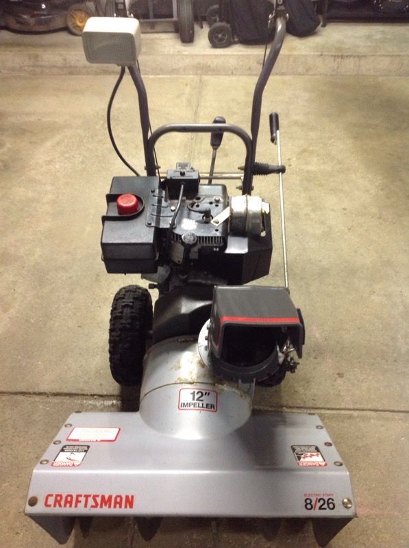 Craftsman 2 stage 8hp 26" snowblower, elec start for Sale in Lake