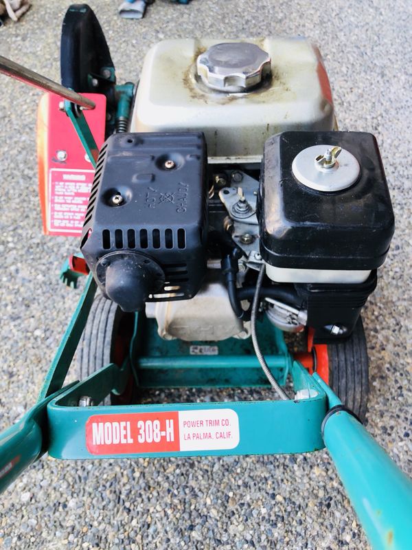 Power trim edger Honda engine 4hp model 308H for Sale in SeaTac, WA