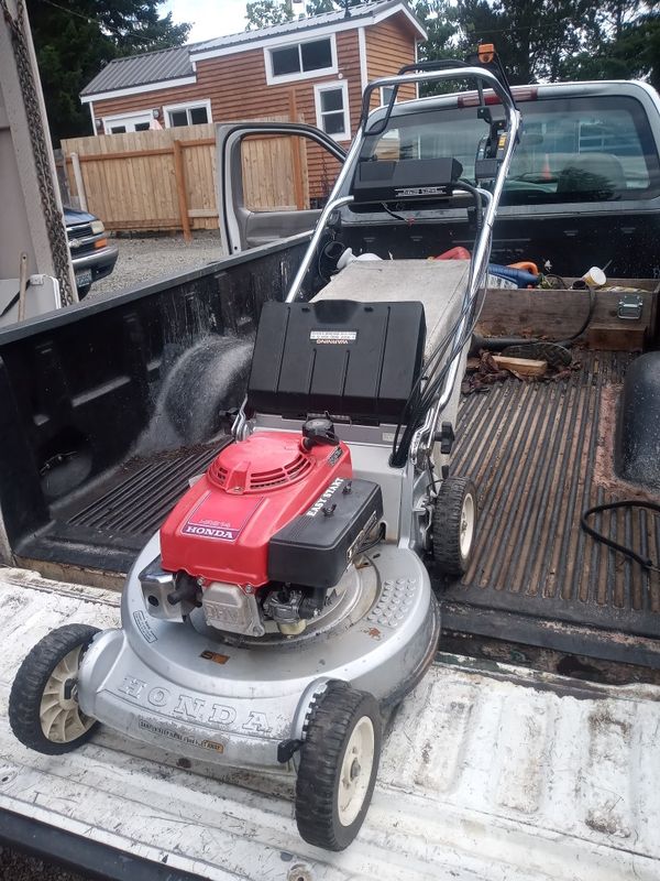 Honda electric start HR214 SM selfpropelled lawn mower 300