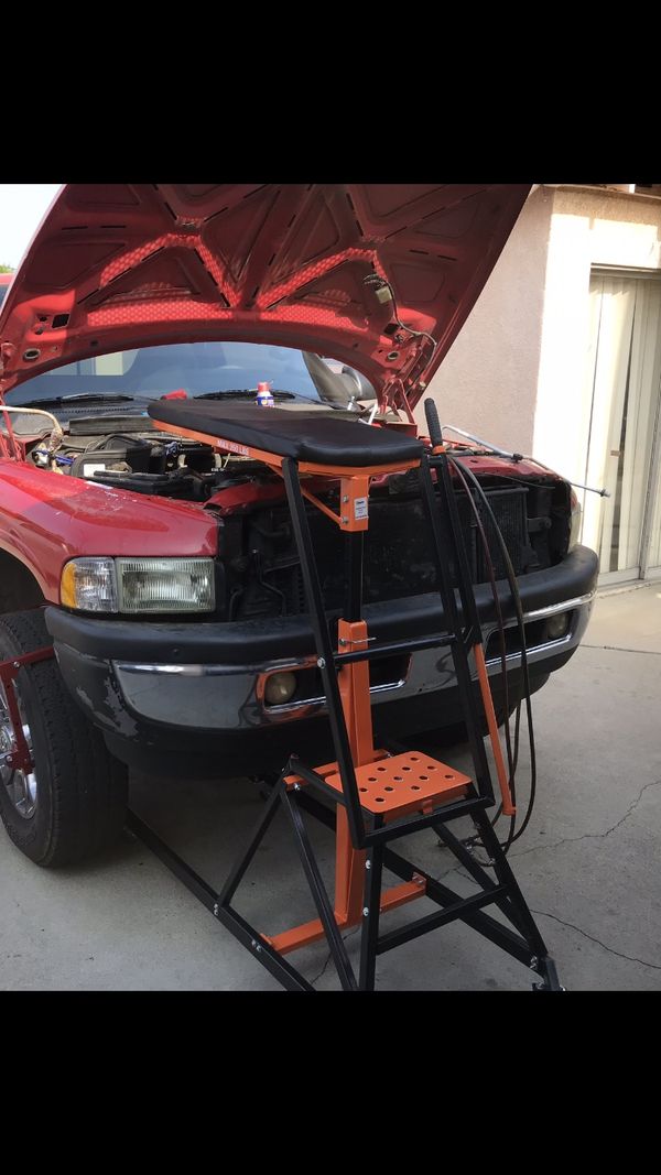 Topside Elevated Creeper for Sale in Downey, CA OfferUp