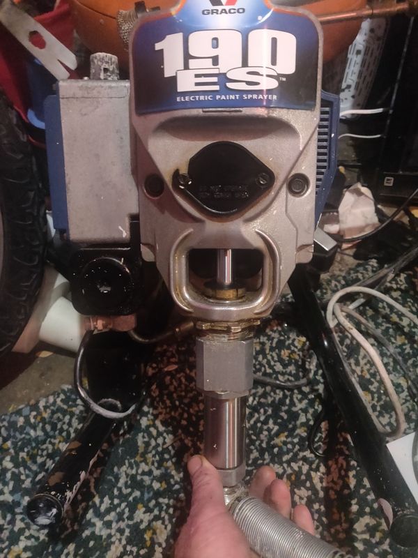 Graco 190 ES pro airless paint sprayer for Sale in Berkeley, CA OfferUp