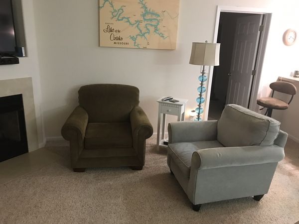 Lazy Boy Living Room Furniture Set for Sale in Columbia, IL - OfferUp