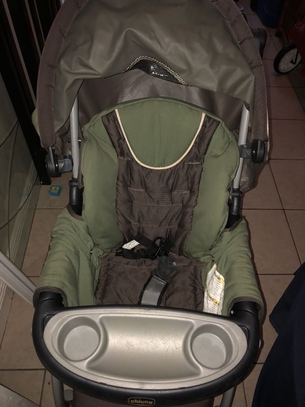 Chicco keyfit 30 Stroller, car seat, base and pack and play all