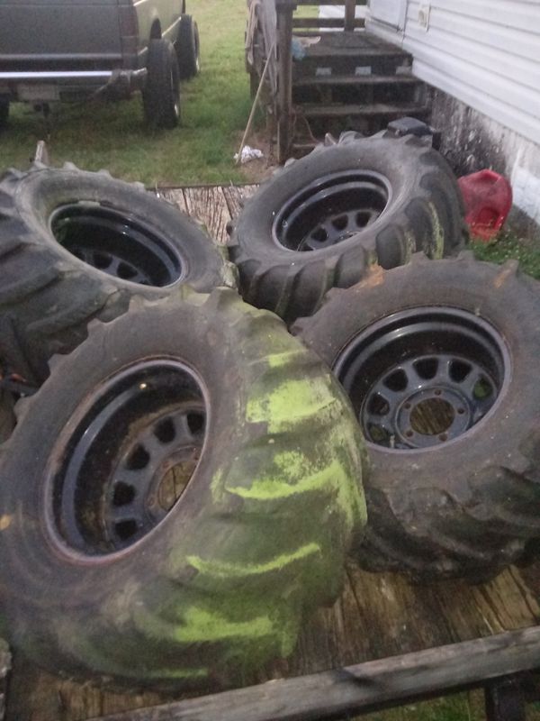 Mud tires v treads on 5x5.5 15x12 rims for Sale in North Fort Myers, FL OfferUp