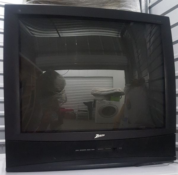 27" Zenith TV for Sale in Corona, CA OfferUp