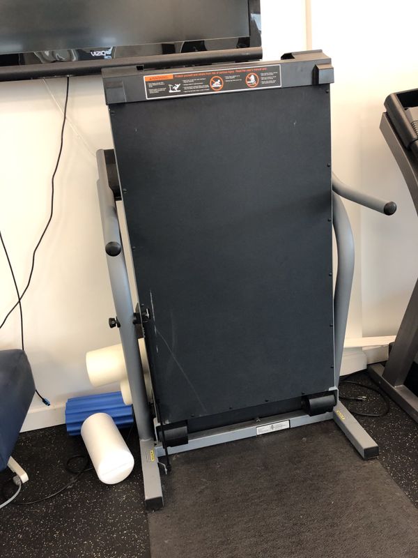 NordicTrack EXP 1000 X treadmill for Sale in Sarasota, FL OfferUp