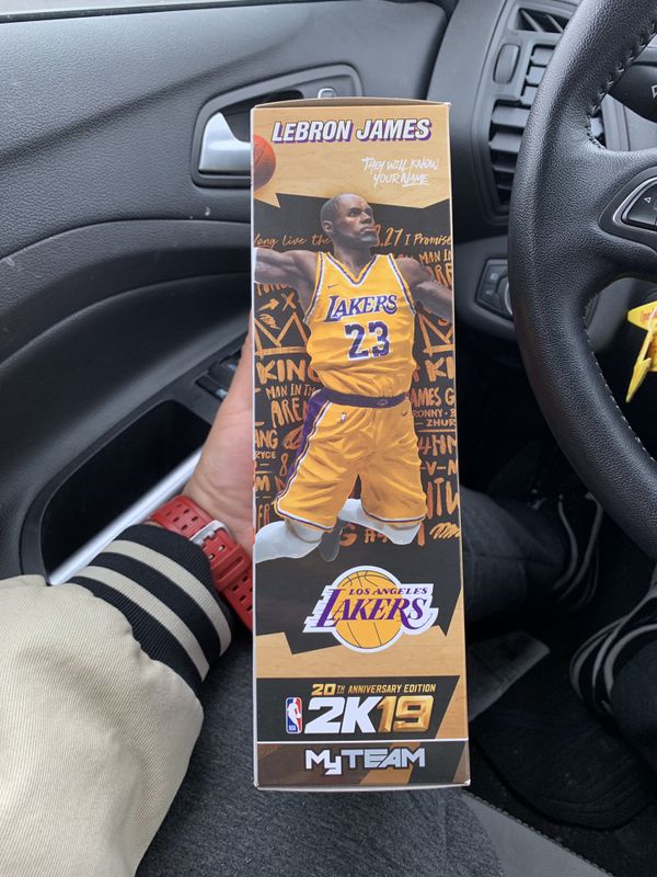 lebron james balloon toy