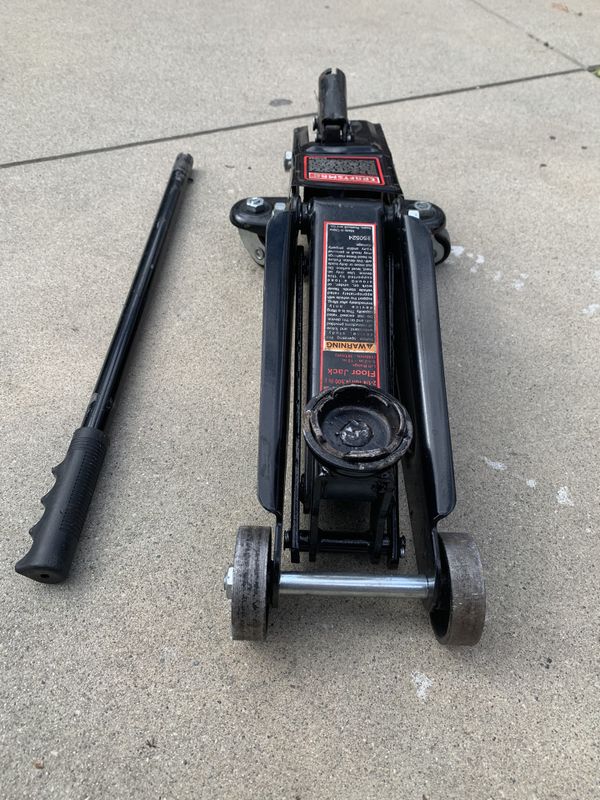 Craftsman Floor Jack 2 1/4 TON ( 4,500 LB ) Perfect condition for Sale