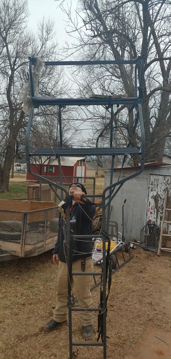 Real tree 2 seater deer stand for Sale in Hennessey, OK OfferUp
