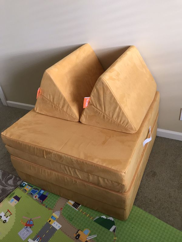 Nugget couch for Sale in Renton, WA - OfferUp