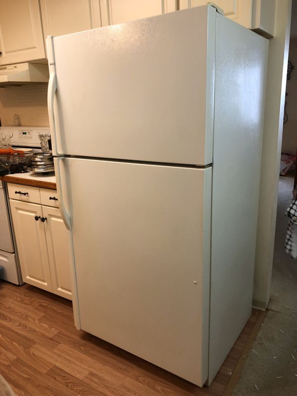 Kenmore White Fridge for Sale in Federal Way, WA OfferUp
