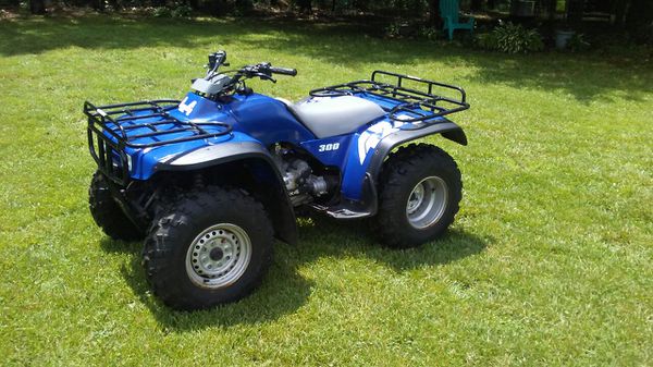 1988 honda fourtrax 300 4x4 for Sale in Travelers Rest, SC - OfferUp