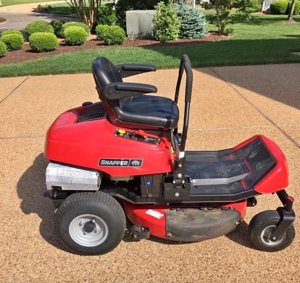 Snapper 33” Zero Turn Lawnmower (model 150Z) a Zero Turn that will fit