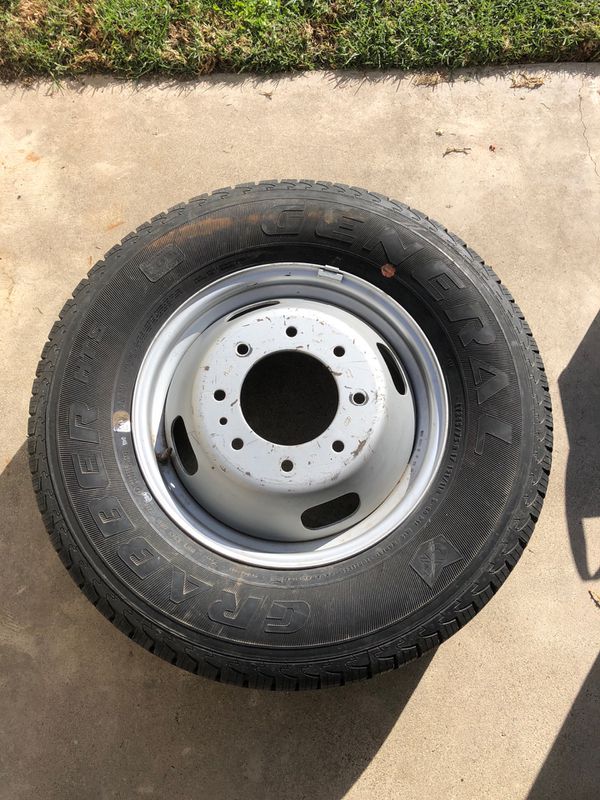 Ford F350 Spare Tire Dually Truck for Sale in Huntington Beach, CA