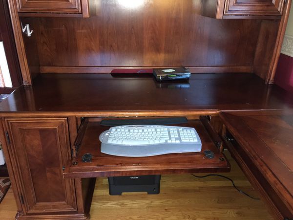 L Shaped Computer Desk By Shenandoah Valley For Sale In