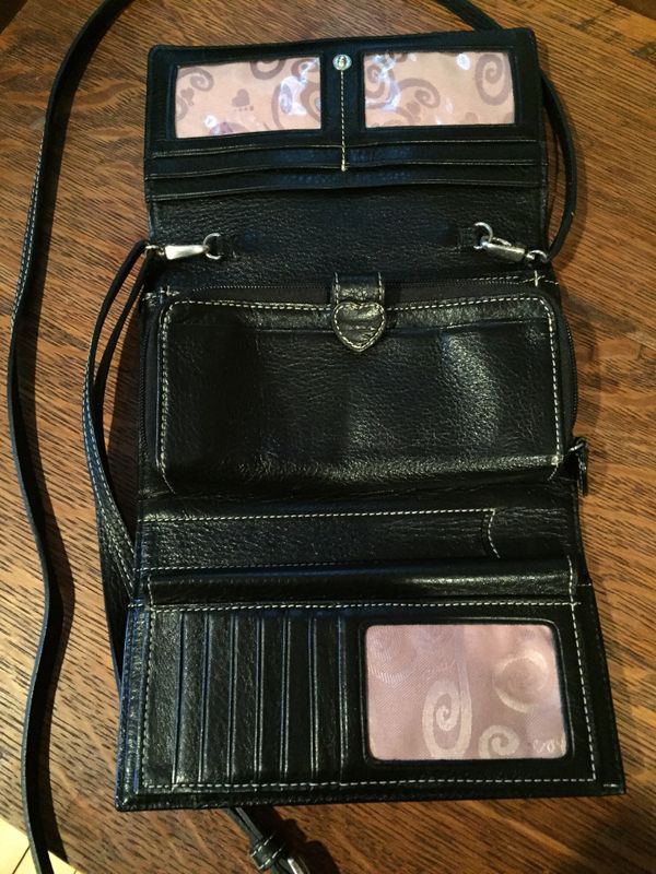 Brighton Crossbody Wallet for Sale in Downers Grove, IL - OfferUp