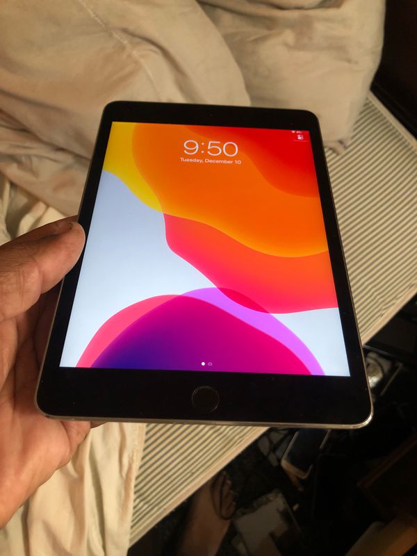 iPad mini 4 16gb WiFi for Sale in Houston, TX - OfferUp