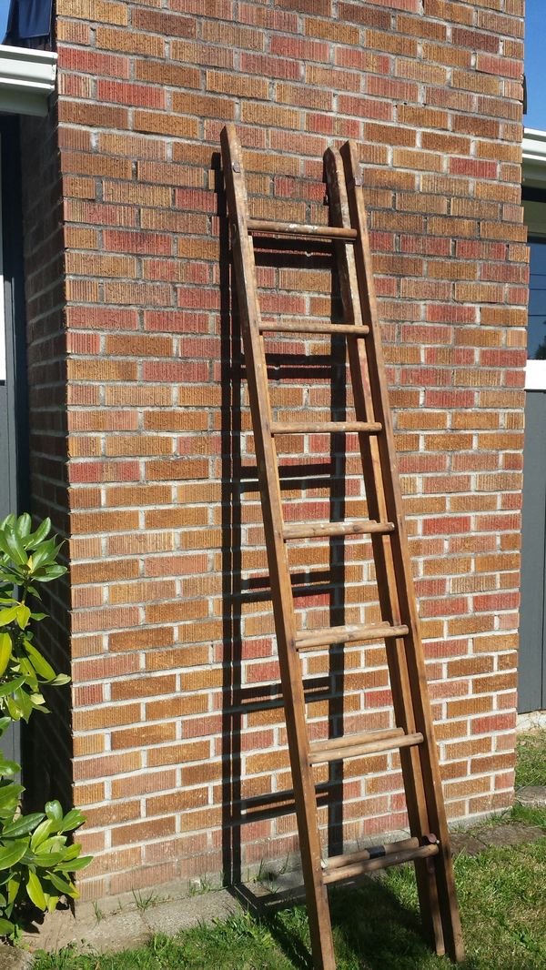 Old wooden extension ladder for Sale in WA OfferUp
