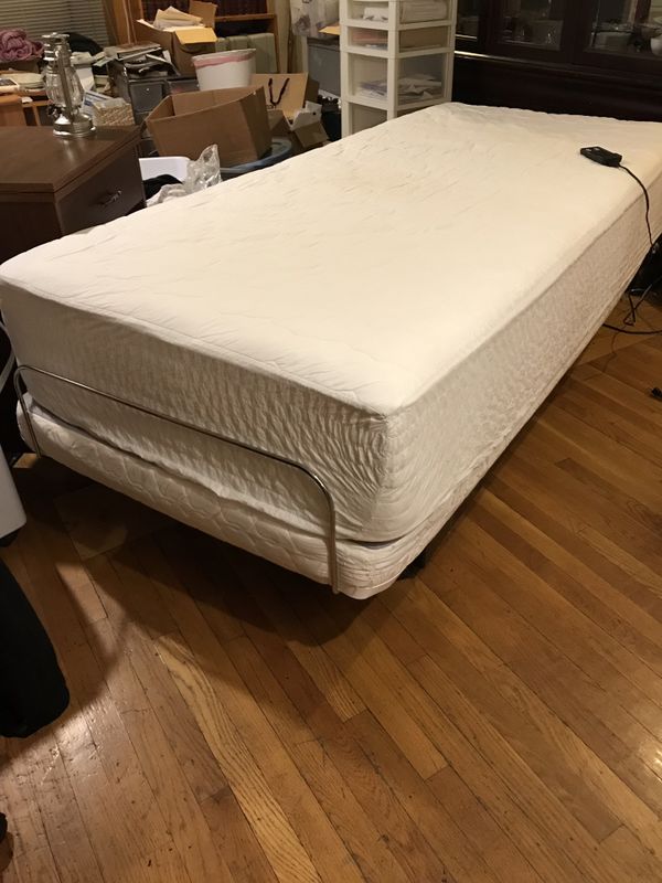 Adjusta Magic E90 Series twin adjustable bed for Sale in Littleton, MA ...