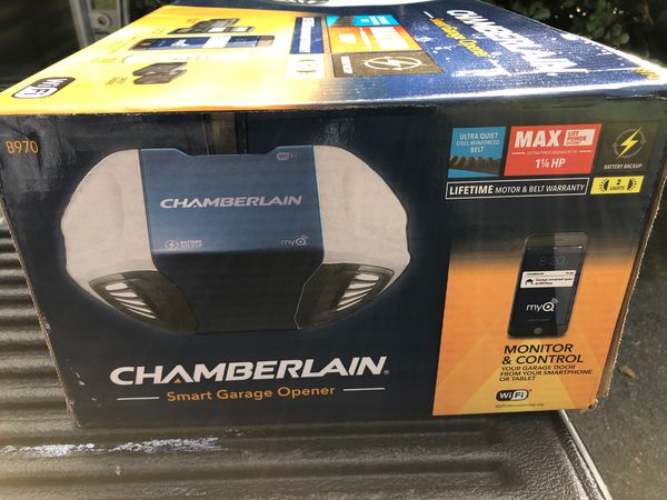 Chamberlain B970 1 1/4hp Smart for Sale in Woodinville, WA - OfferUp