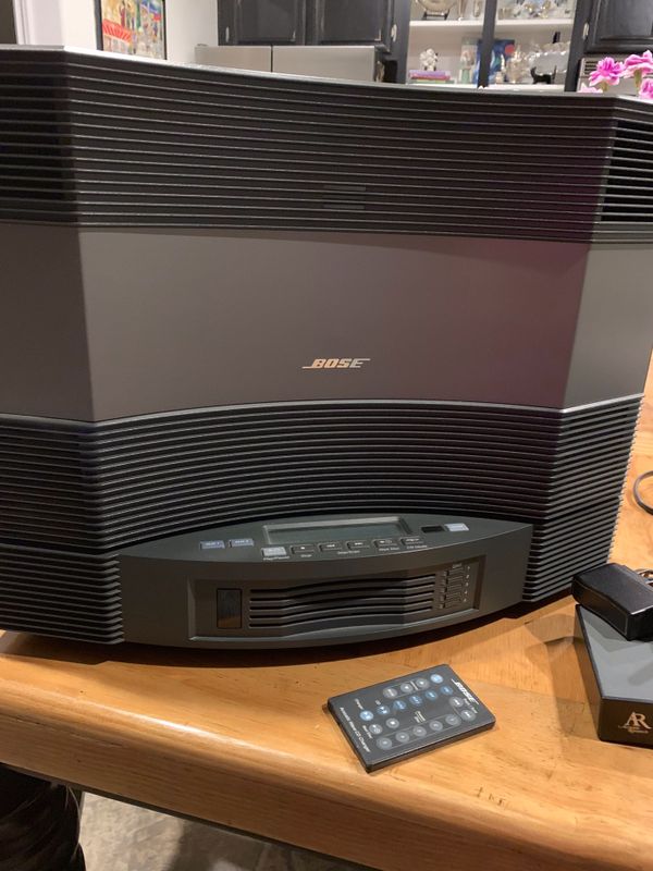 "BOSE Acoustic Wave Music System & Multi Disc 5 CD Changer for Sale in