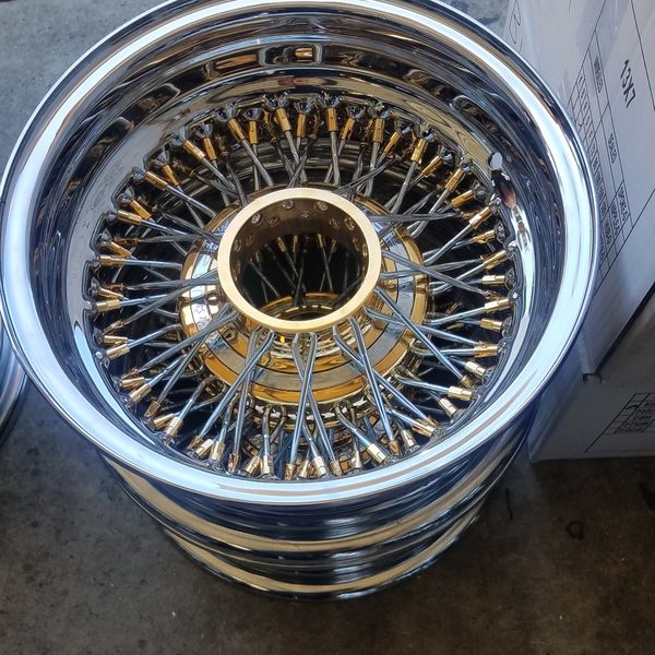 15x10 all chrome 100 spoke wire wheels NEW for Sale in San Bernardino ...