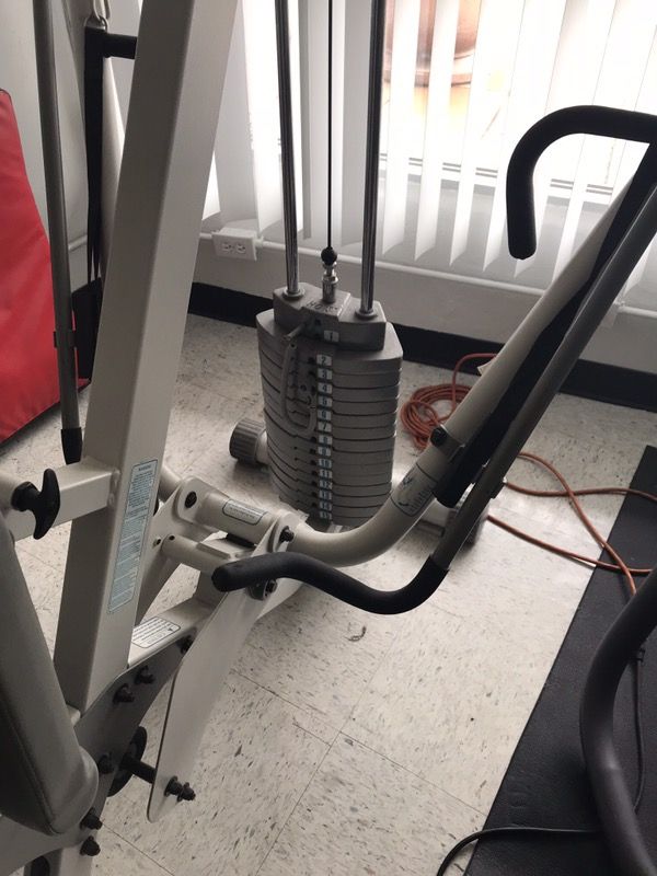Hoist Prime 8 Multi Gym for Sale in San Leandro, CA OfferUp