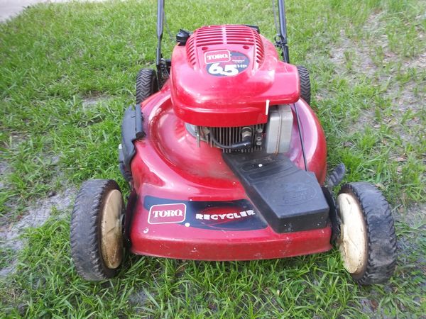 Toro Recycler 22 inch Front Drive Lawn Mower for Sale in Lutz, FL - OfferUp