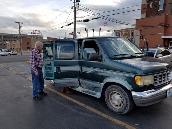 1996 Ford Conversion Van for Sale in St. Louis, MO - OfferUp