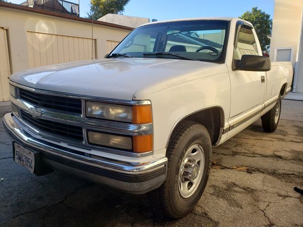 1998 Chevy C2500 pickup for Sale in Palos Verdes Estates, CA - OfferUp