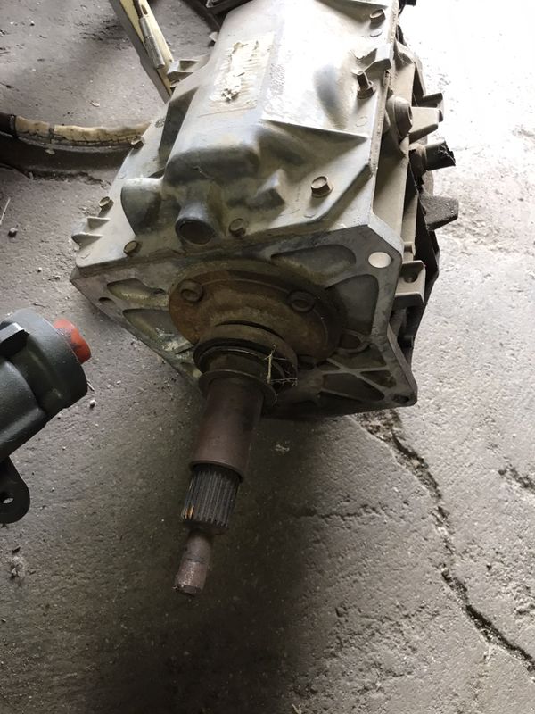 Warner transmission 5 speed for Sale in Hemet, CA OfferUp