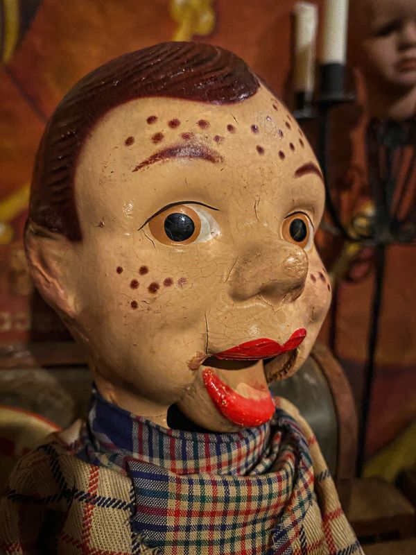 ventriloquist howdy doody