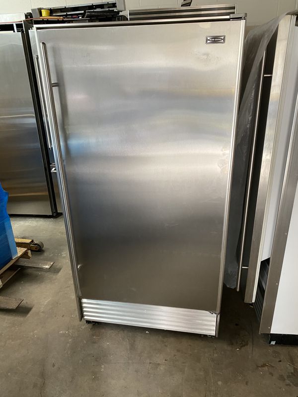 Sub zero 601R 36” all fridge refrigerator. Timeless stainless steel