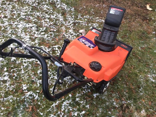 Ariens 522 Snowblower for Sale in Livonia, MI - OfferUp