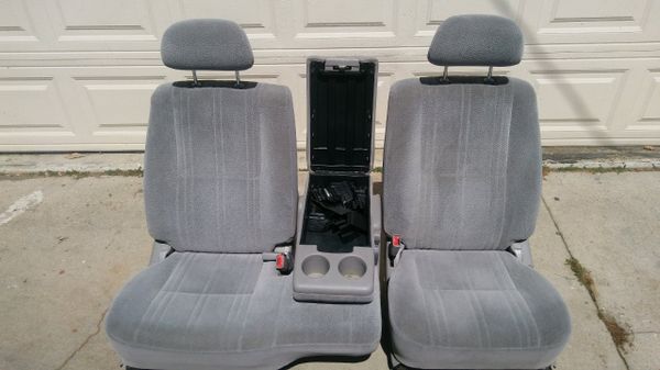 2000 2001 2002 2003 2004 2005 2006 Toyota Tundra SR5 Extended cab front