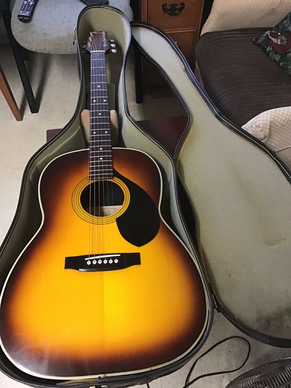 Maxwin by Pearl Model 100-E Acoustic Electric for Sale in Raeford, NC