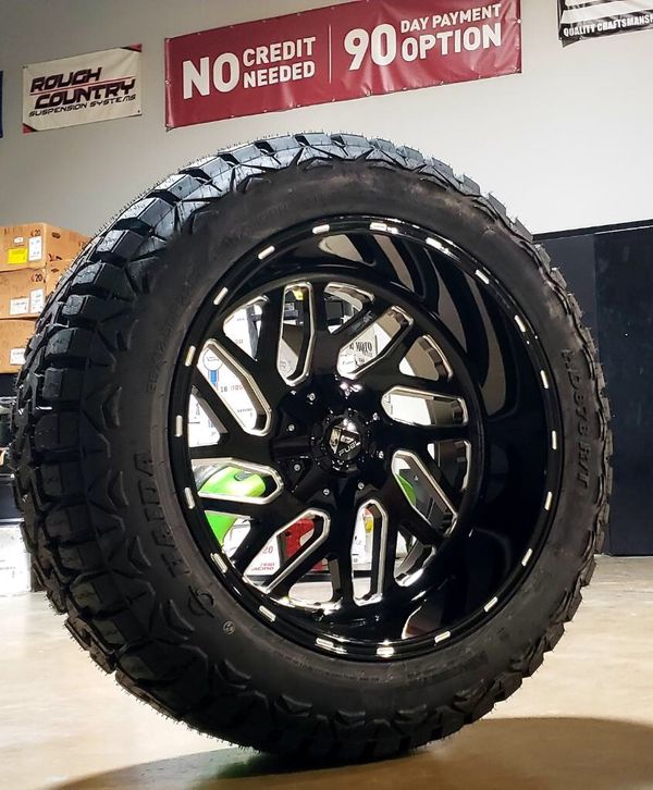 Sale Fuel Triton 20x10 6x5.5 8x165 Wheels & 33x12.5020 LT TIRES