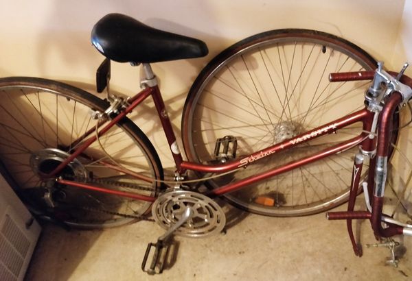 schwinn bicycle varsity