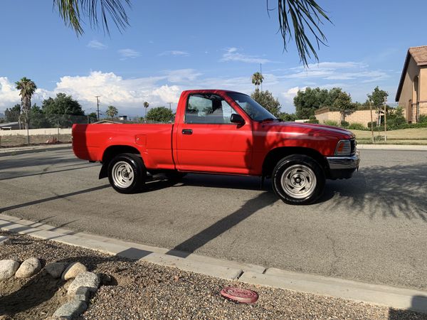 91 Toyota Tacoma pick up truck clean title. for Sale in Fontana, CA ...