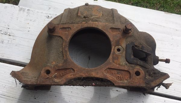 GMC/Chevy 3765708 Truck 261 RH hydraulic clutch Bellhousing (6 cylinder ...