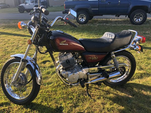 1982 Honda 250 Custom with Jacket (helmet already sold) for Sale in ...