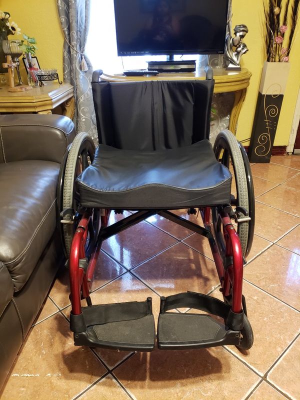 Quickie 2 wheelchair for Sale in San Antonio, TX OfferUp