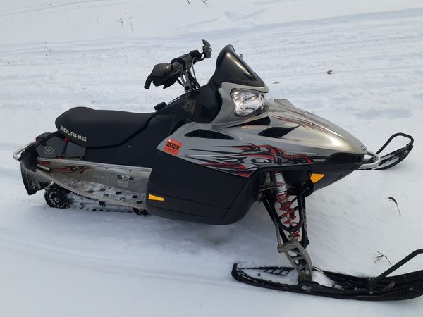 2010 Polaris IQ 800 Dragon Snowmobile for Sale in Kankakee, IL - OfferUp