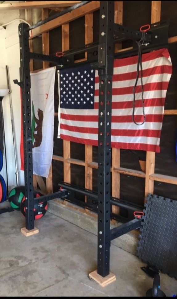 Rogue RML3 folding squat rack w/ Barbell for Sale in Long Beach, CA