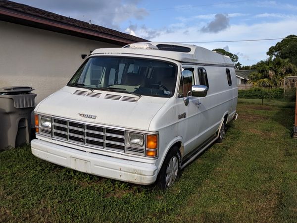 Dodge ram van 1986