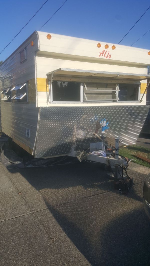 1971 ALJO - 19 ft CAMPER TRAILER for Sale in Tacoma, WA - OfferUp