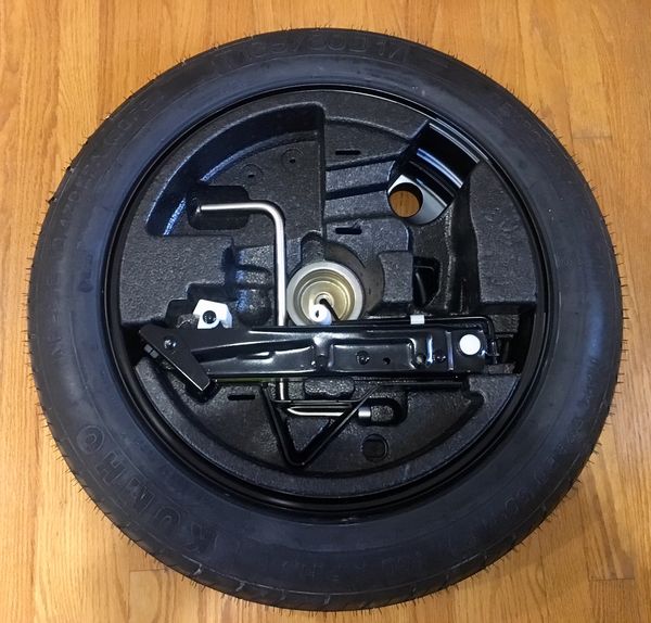 BMW 3 Series E90 Spare tire Kit for Sale in Los Angeles, CA OfferUp
