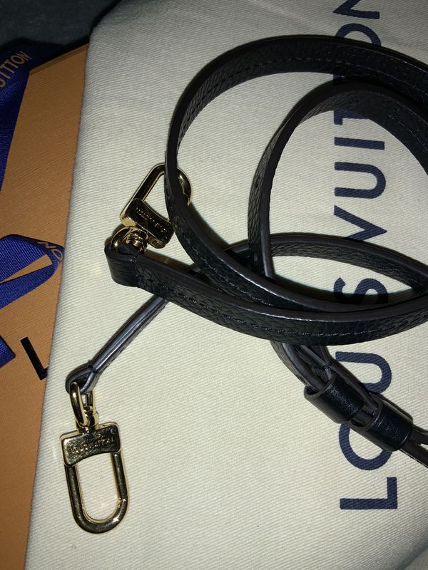 Louis Vuitton strap for Sale in Bonney Lake, WA - OfferUp