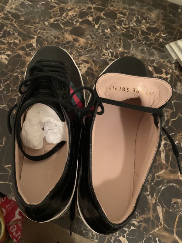 gucci collapsible heel sneaker