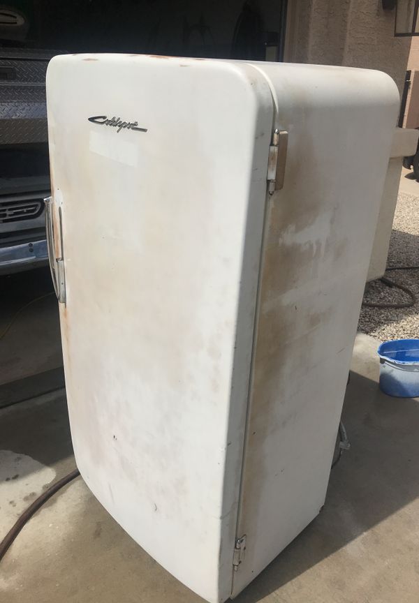 1940s / 1950’s Coldspot fridge for Sale in Queen Creek, AZ - OfferUp